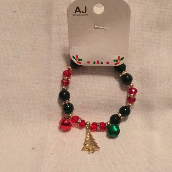 ๐NWT Just Too Gorgeous Xmas Tree Elastic Style Bracelet One Size Fits All ๐ - Picture 3 of 7